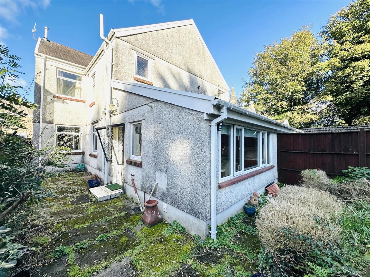 Crown Street, Morriston, Swansea, SA6 8BD